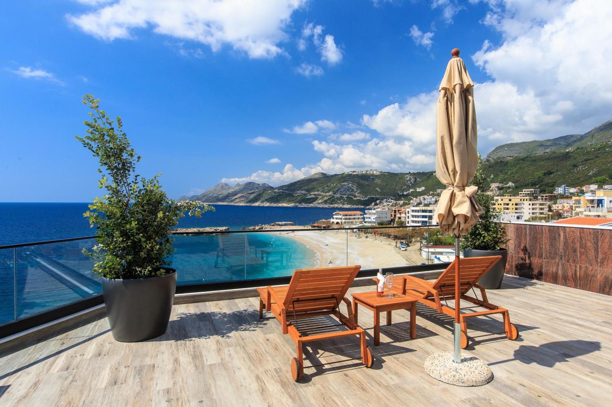 Hotel Kalamper & 4*